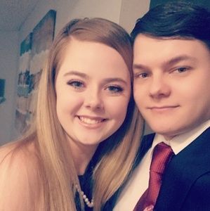 Meet your Posher, Baily